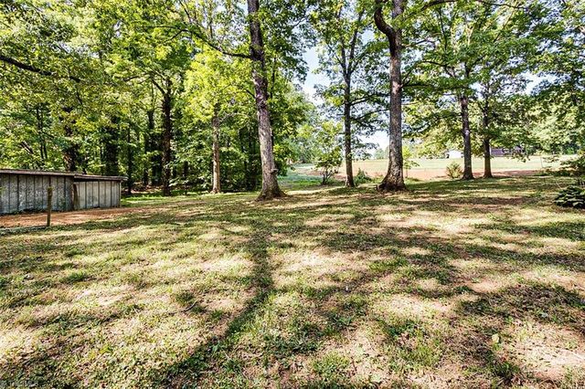 5524 Watchtower Road, Julian, NC 27283