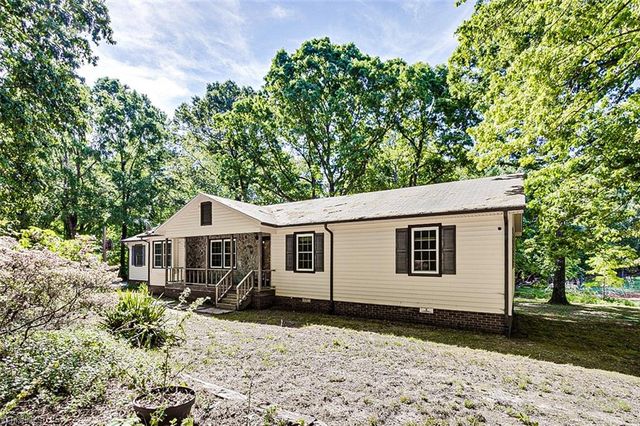 5524 Watchtower Road, Julian, NC 27283