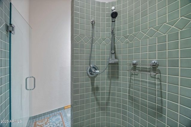 2758 JAGUAR Circle, Overgaard, AZ 85933