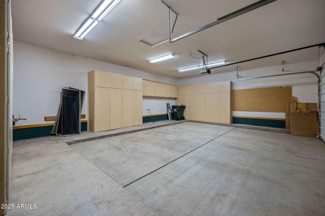 2758 JAGUAR Circle, Overgaard, AZ 85933