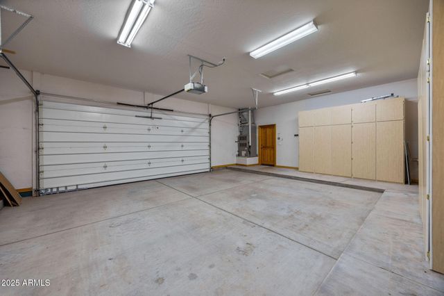 2758 JAGUAR Circle, Overgaard, AZ 85933