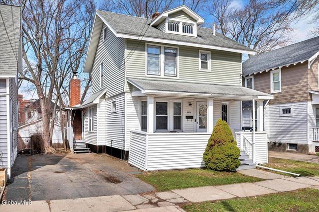 1075 Keyes Avenue, Schenectady, NY 12309