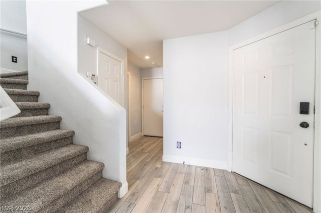 10244 Amber Hue Lane, Las Vegas, NV 89144