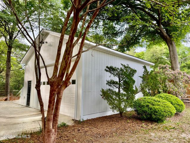 8413 Bald Eagle Lane, Wilmington, NC 28411