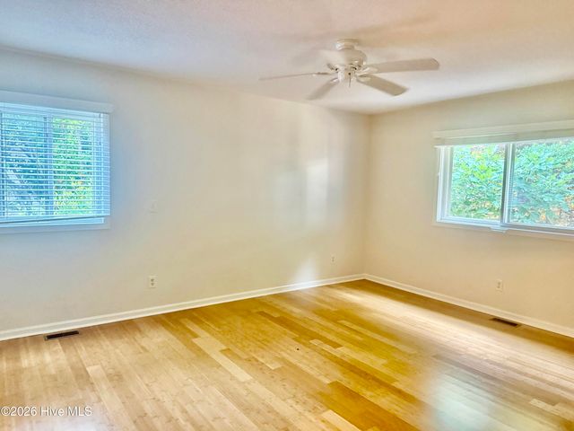 8413 Bald Eagle Lane, Wilmington, NC 28411