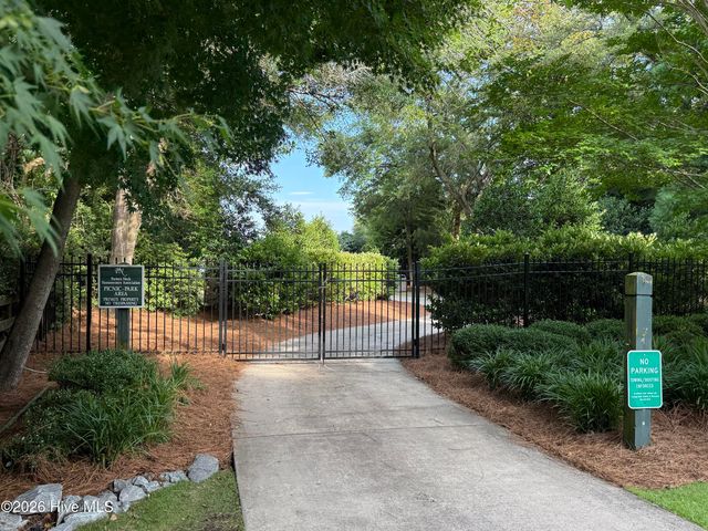 8413 Bald Eagle Lane, Wilmington, NC 28411