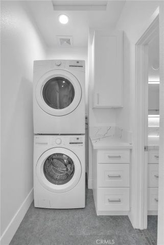 16386 Mark Lane, Huntington Beach, CA 92647