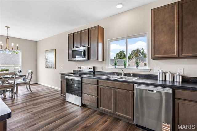 2421 French Drive, Herculaneum, MO 63048