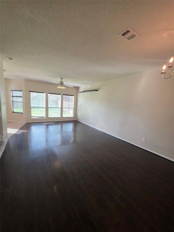 14407 Keystone Green Drive, Cypress, TX 77429