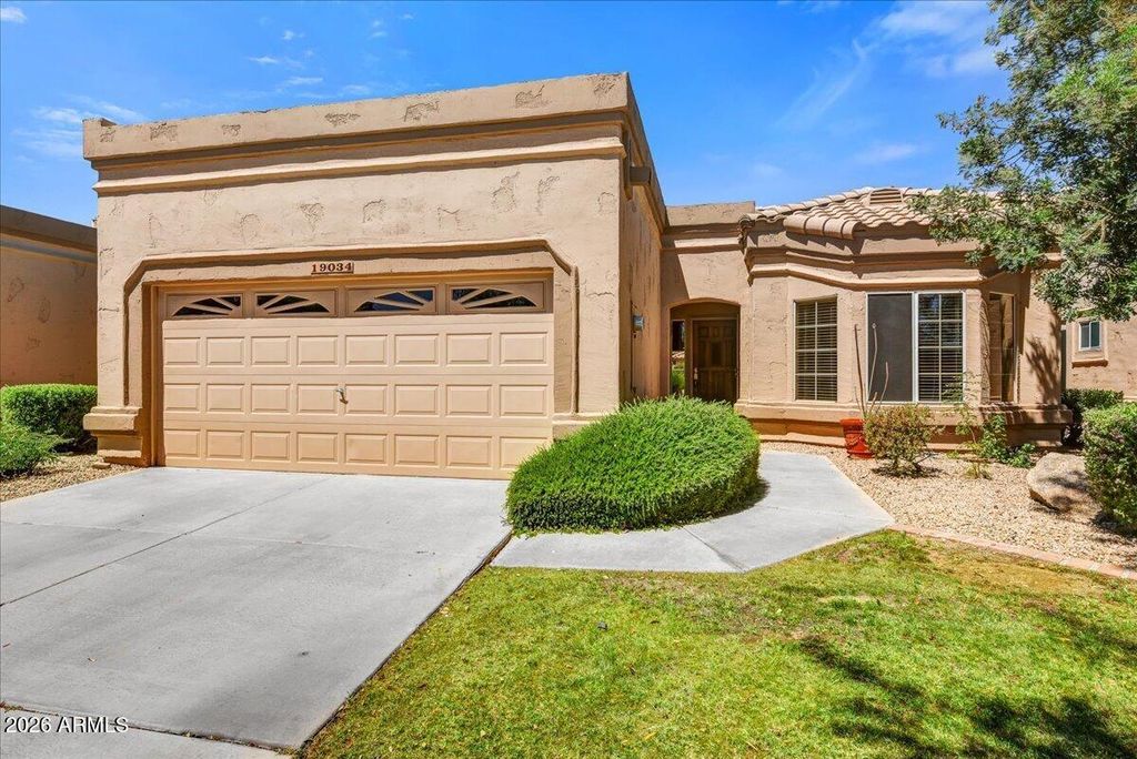 19034 N 83RD Drive, Peoria, AZ 85382
