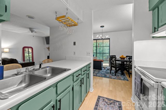 11069 Cedar View Road, Charlotte, NC 28226