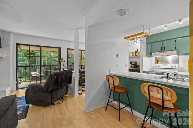 11069 Cedar View Road, Charlotte, NC 28226