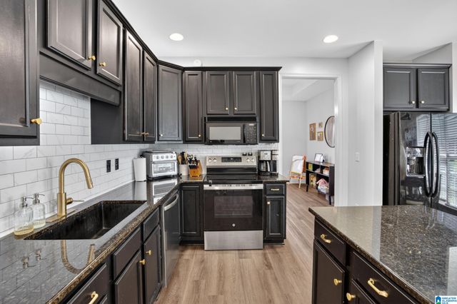 3047 MADISON LANE, Chelsea, AL 35043