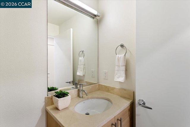 1655 N California Blvd 312, Walnut Creek, CA 94596