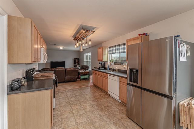 2020 Wellington Point, Heartland, TX 75126
