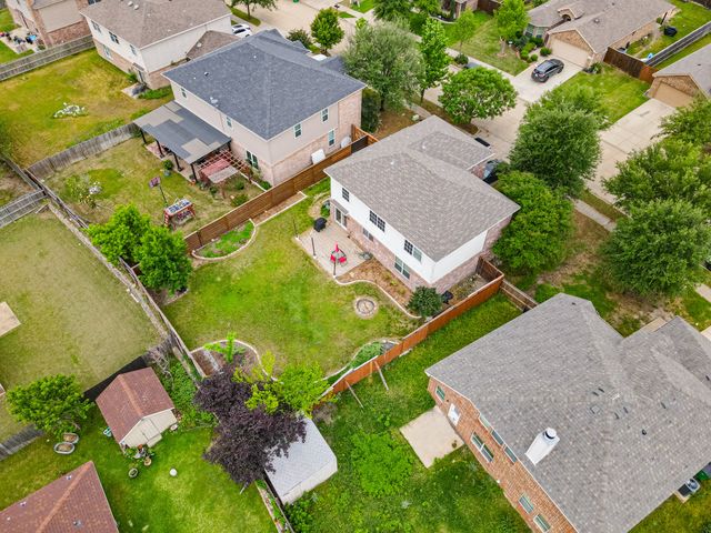 2020 Wellington Point, Heartland, TX 75126