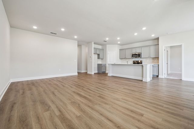 312 Stonehaus Circle, Antioch, TN 37013