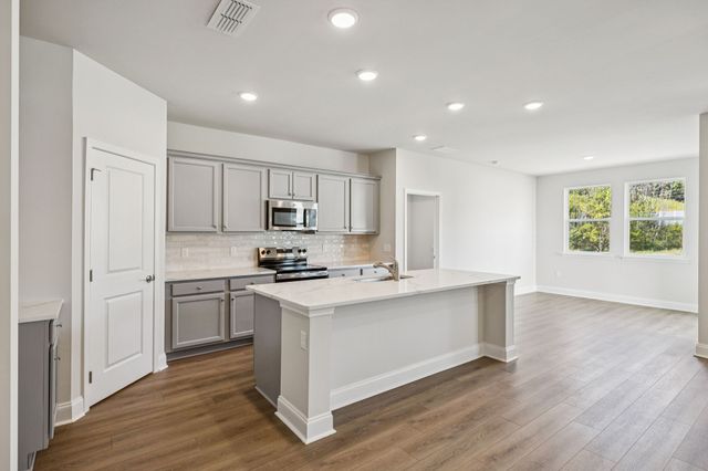 312 Stonehaus Circle, Antioch, TN 37013