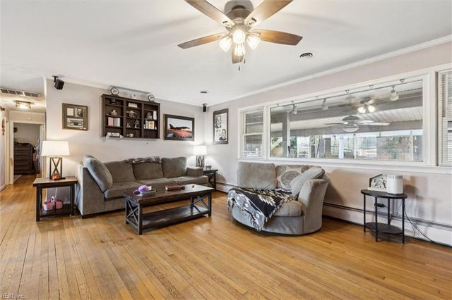 752 Pueblo RD, Newport News, VA 23606