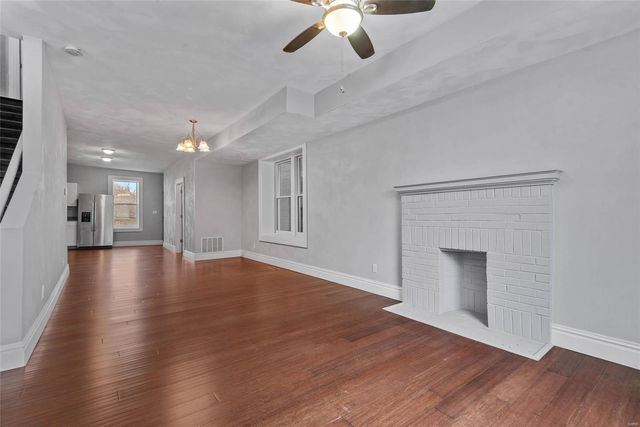 2714 Texas Avenue, St Louis, MO 63118