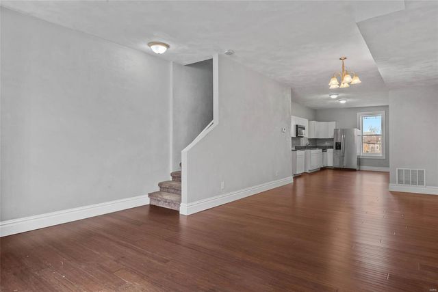 2714 Texas Avenue, St Louis, MO 63118