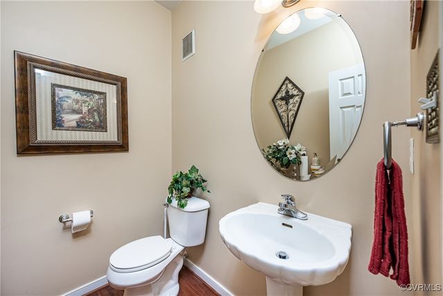 12300 Trumpington Ct, Chesterfield, VA 23838