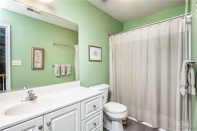 12300 Trumpington Ct, Chesterfield, VA 23838