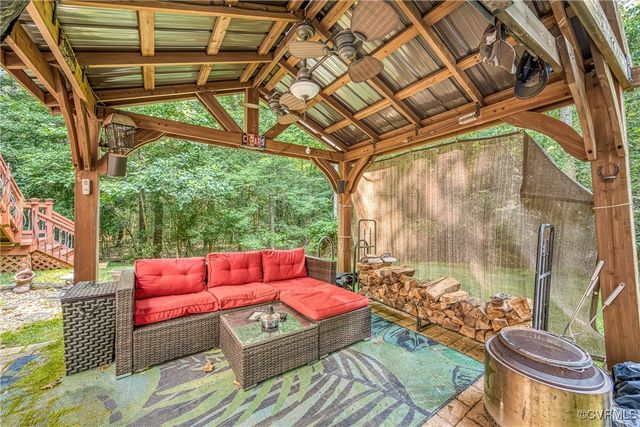 12300 Trumpington Ct, Chesterfield, VA 23838