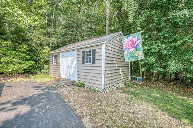 12300 Trumpington Ct, Chesterfield, VA 23838