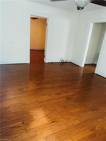 111 Summit Avenue, Burlington, NC 27215