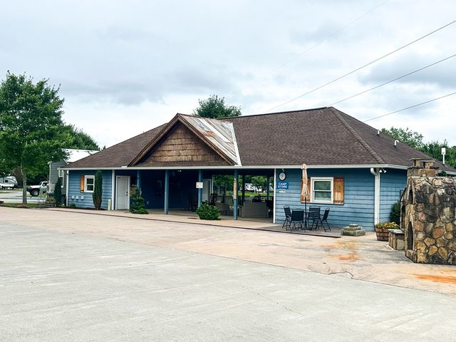 8 Mountain Meadows Drive, Morganton, GA 30560