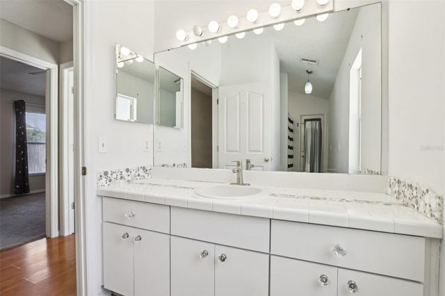 9029 WESTBAY BOULEVARD, Tampa, FL 33615