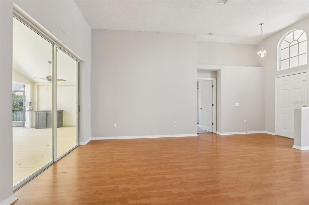 Image 14 of property listing at 9029 WESTBAY BOULEVARD, Tampa, FL 33615