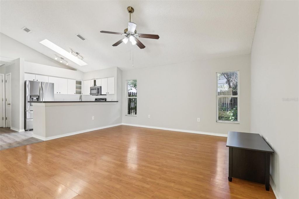Image 17 of property listing at 9029 WESTBAY BOULEVARD, Tampa, FL 33615