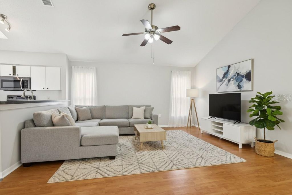 Image 18 of property listing at 9029 WESTBAY BOULEVARD, Tampa, FL 33615