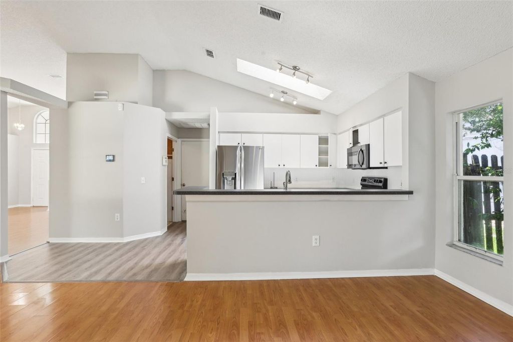 Image 24 of property listing at 9029 WESTBAY BOULEVARD, Tampa, FL 33615