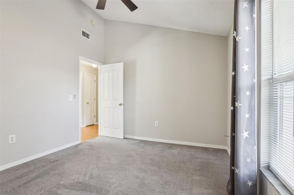 Image 30 of property listing at 9029 WESTBAY BOULEVARD, Tampa, FL 33615