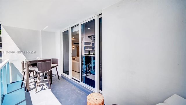 2301 Collins Ave 439, Miami Beach, FL 33139