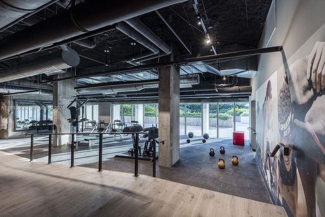 2301 Collins Ave 439, Miami Beach, FL 33139