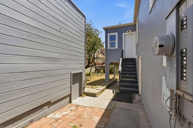 523 Baden Avenue, South San Francisco, CA 94080