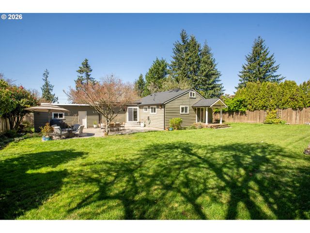 9824 Sw 56TH Ave, Portland, OR 97219