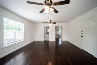 1911 Forest Hill Boulevard 2, Houston, TX 77023