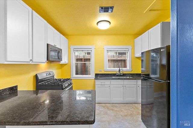 244 Carrington St, Santa Rosa, CA 95407