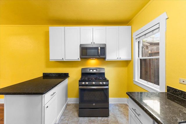 244 Carrington St, Santa Rosa, CA 95407