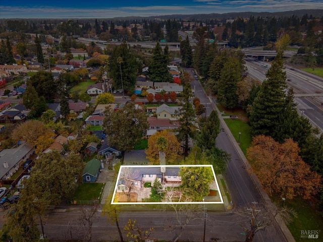 244 Carrington St, Santa Rosa, CA 95407