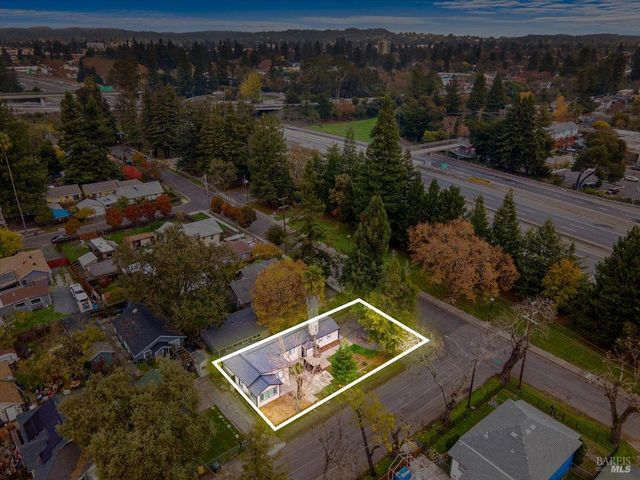 244 Carrington St, Santa Rosa, CA 95407