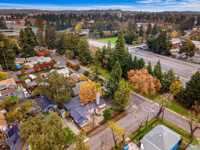 244 Carrington St, Santa Rosa, CA 95407