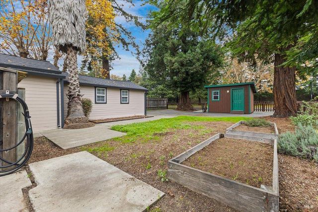 244 Carrington St, Santa Rosa, CA 95407