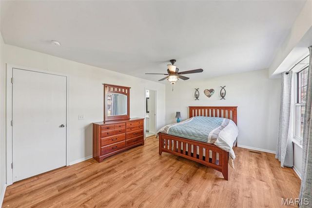 1760 Honeysuckle Drive 8, St Charles, MO 63303