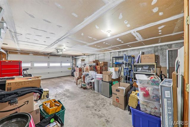 1760 Honeysuckle Drive 8, St Charles, MO 63303